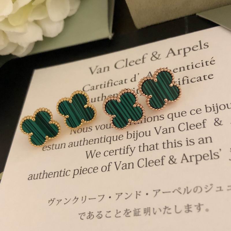 Van Cleef & Arpels earring 12yxq01